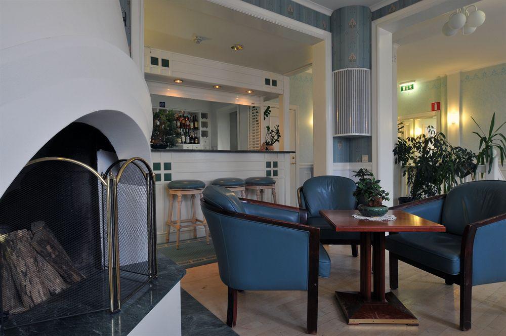Hotel Vinterpalatset キルナ エクステリア 写真